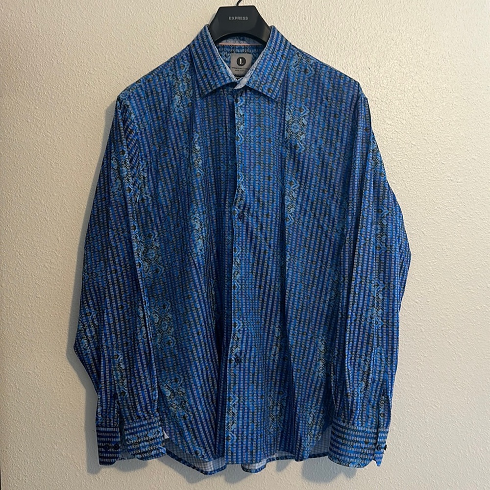 House of Design International Laundry Button down shirt